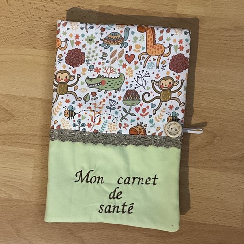 Protège carnet de santé