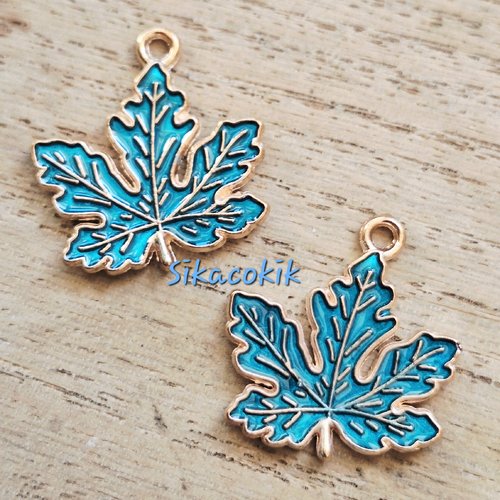 4 breloques feuilles d'érable bleu métal or rose