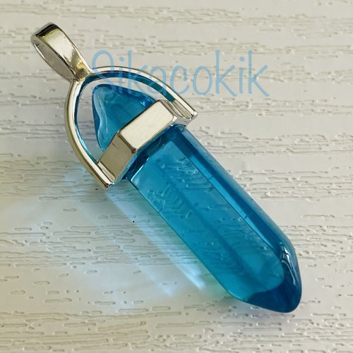 1 breloque pendentif gemme transparente bleu clair