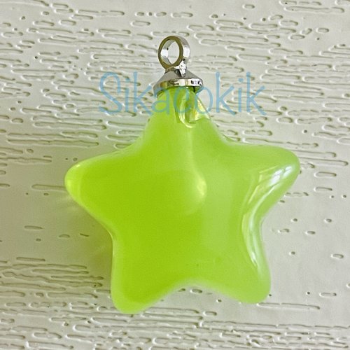 1 breloque étoile acrylique vert