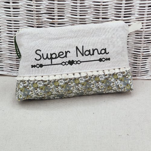 Trousse de toilette fleurs vert et beige