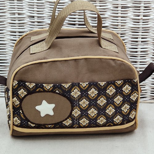 Vanity marron