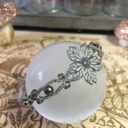 Bracelet fleur de lune