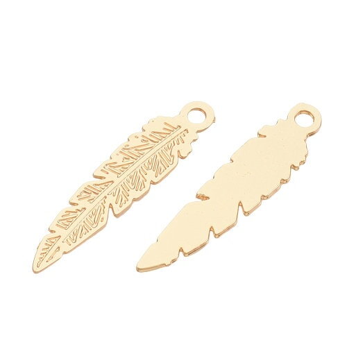 10 pendentifs plume doré en laiton 17 x 4 mm