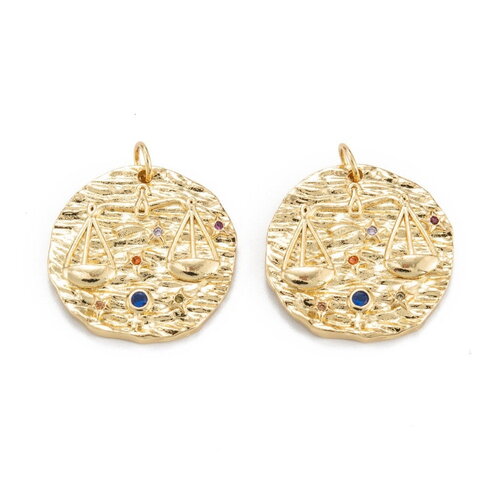 Pendentif balance médaille pendentif constellation plaqué or 18 carats et cristal micro pavé de zircons 21 mm signe astrologique balance