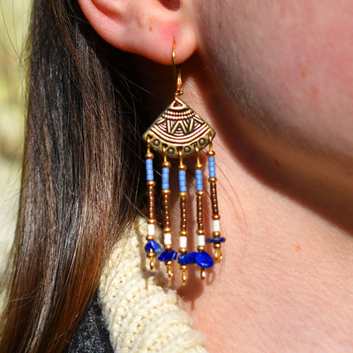 Boucles d'oreilles perles fines et pierre lapis lazuli