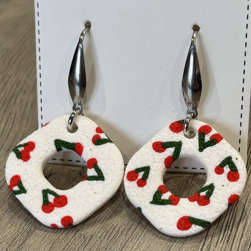 Boucles d’oreilles en cerises