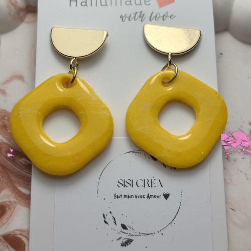 Boucles d’oreilles jaune soleil