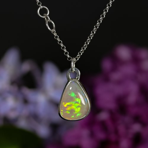 Collier opale de feu d'éthiopie argent massif, chaîne réglable, bijou de créateur, fait main en france