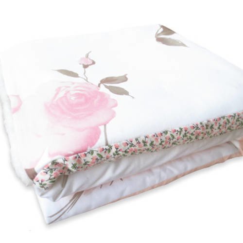 Tapis Sol Parc Bebe Patchwork Rose Blanc Fleuri Avec Poche Un Grand Marche