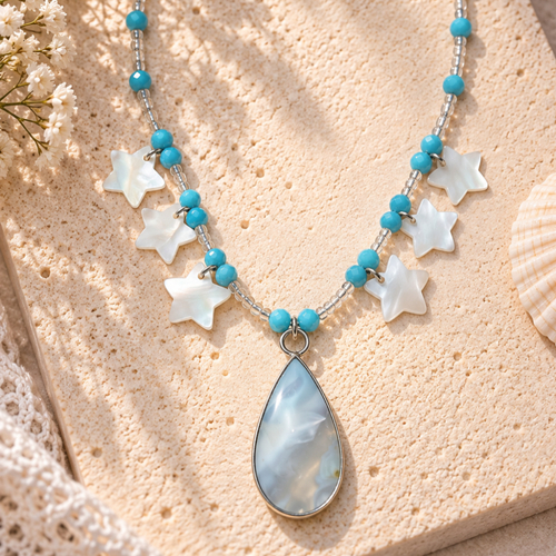 Collier artisanal bleu turquoise, étoiles en nacre et pendentif agate