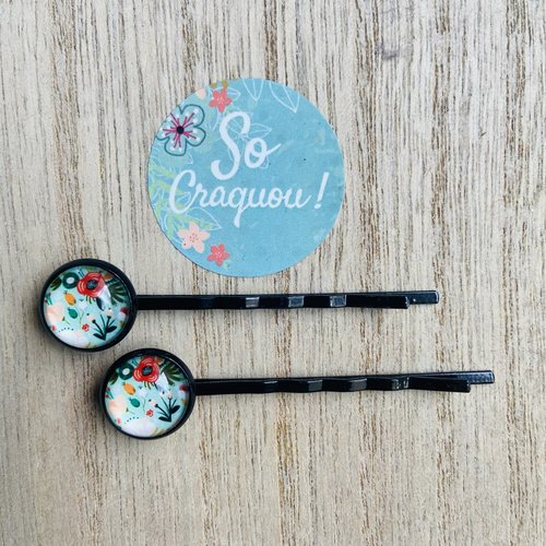 Epingles / barrettes / pinces à cheveux noires avec cabochons aux motifs fleurs sur fond vert clair