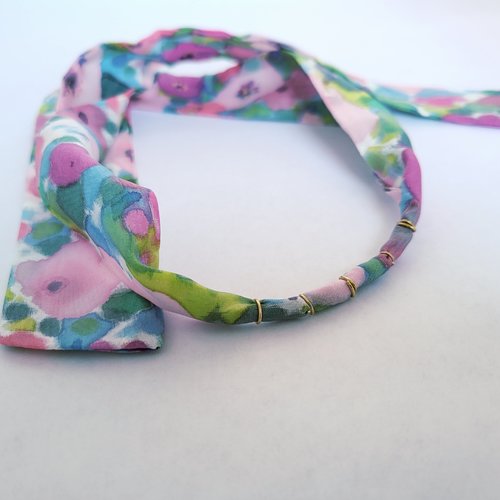 Bracelet ruban soie fleuri rose et vert