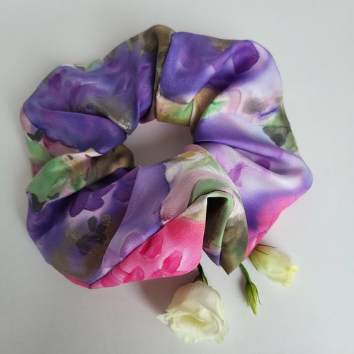 Chouchou en soie, chouchou fleurs champêtres, accessoire fleurs colorées, bracelet fleuri, cadeau pour elle