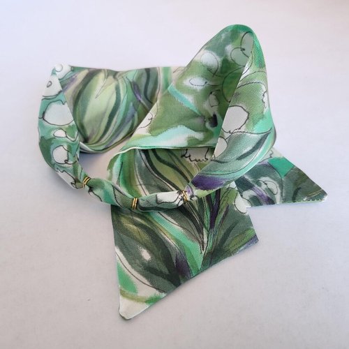 Bracelet ruban de soie fleurs de muguet