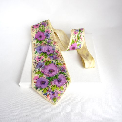 Cravate en soie peint main motif fleurie, cravate pour femme, cravate à fleurs, cadeau pour homme, fête des pères