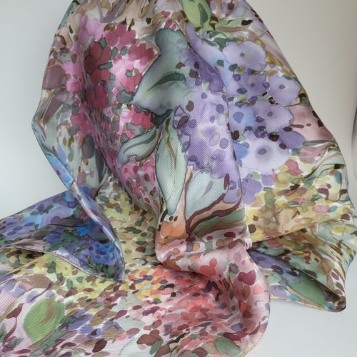 Foulard en twill de soie, hortensia, soie peint main, foulard fleuri,  cadeau pour femme