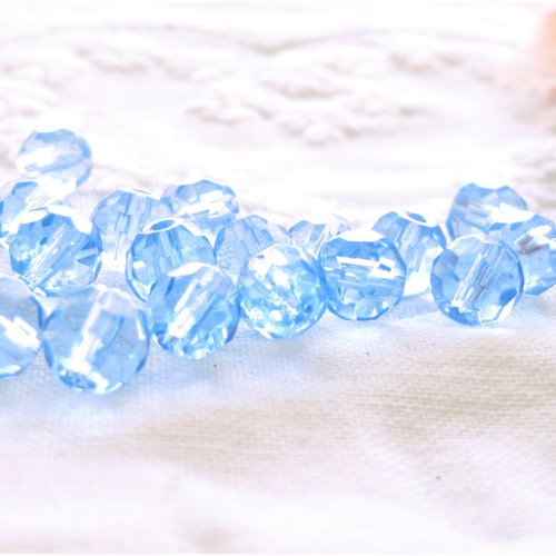 Perle facette bi cone, perle acrylique, bleu glacier, transparente, 5 mm, 