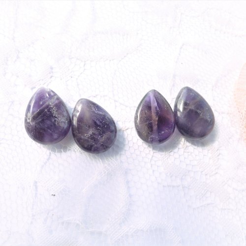 Goutte améthyste , 18 x 13 mm, pierre mauve, pierre violette, gemmes naturel, création, bijoux, breloque, charm