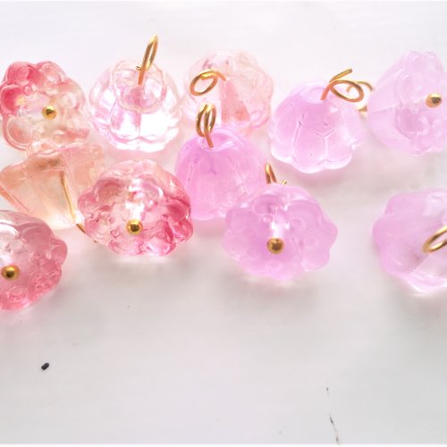 Breloque fleur de lotus en verre, pendentif fleur de lotus, charme bijoux, base pour bijoux, base pour bracelet, perle en verre