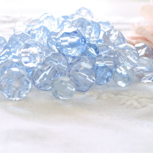 Perle toupie bleu glacier, perle acrylique, facette, toupie, transparente