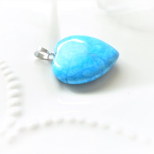 Pendentif cœur pierre turquoise, turquoise naturelle, collier, charm, pierre, gemmes, bleu, tibet,