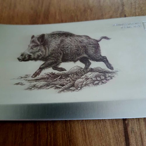 Couperet de cuisine gravé "sanglier"
