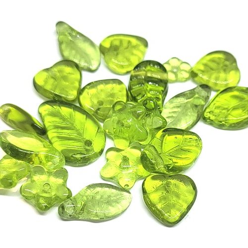 Mix de 20 perles vertes