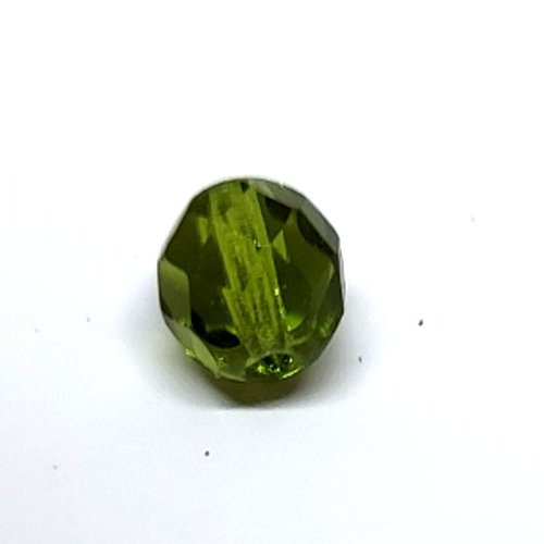 20 perles à facettes 8mm vert olive