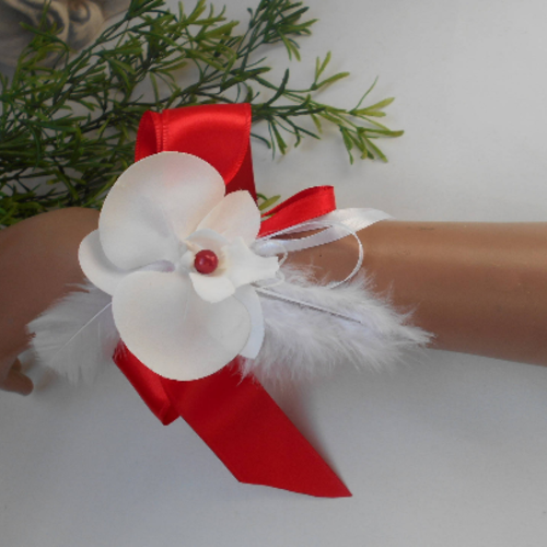 Bracelet fleuri pour mariée ou témoin,mariage rouge et blanc