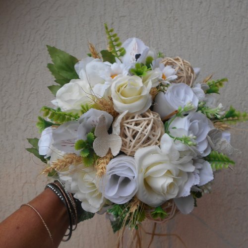Bouquet de mariée champêtre - bouquet rond romantique