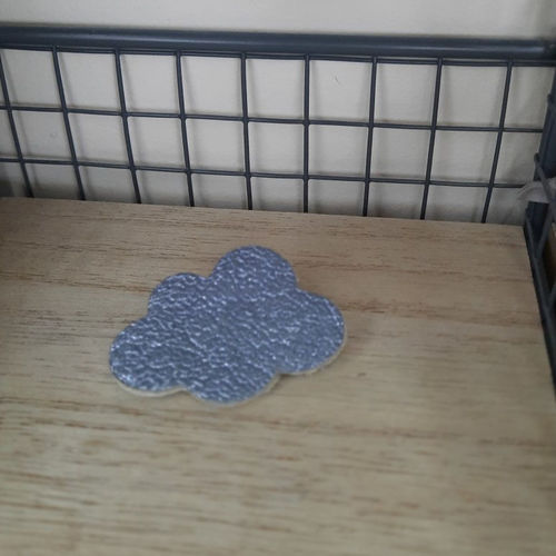 Broche nuage