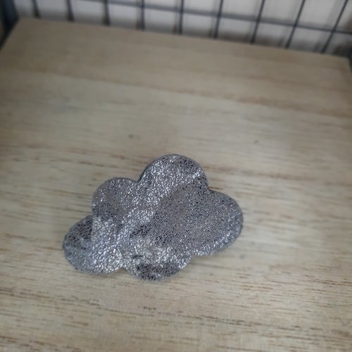 Broche nuage