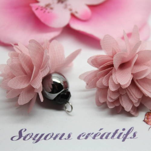 18 pompons breloques perle facette noir rose - 40mm - polyester-