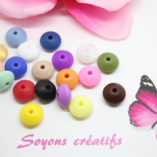 60 perles silicone forme ronde plate 12x7mm couleurs mixtes