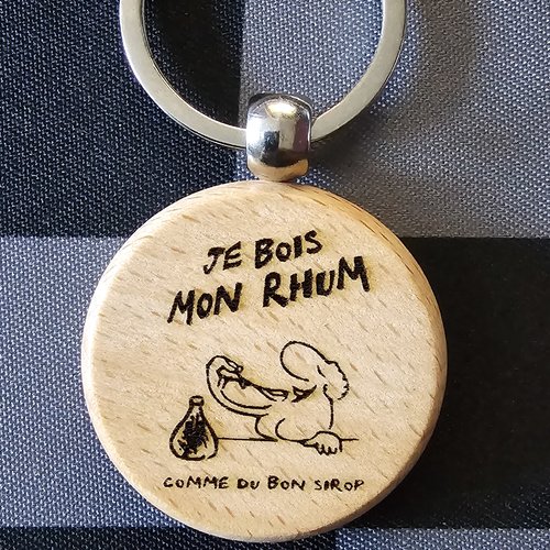Porte clé rhum comme un bon sirop