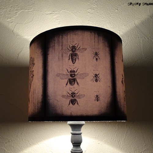 Abat jour abeilles et fleurs pour lampe à poser - diamètre 25 cm - cabinet de curiosités, décoration victorienne, insecte, nature