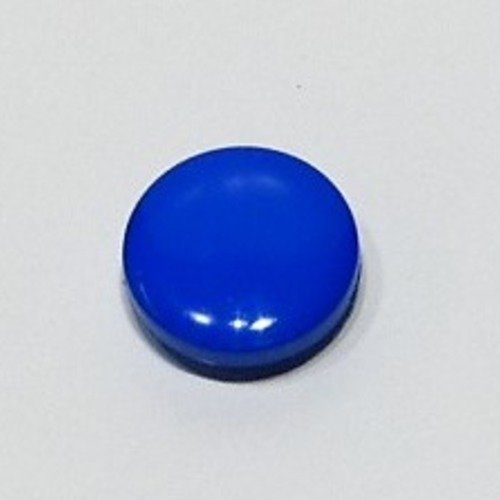 Bouton plastique 13 mm bleu pour travaux couture