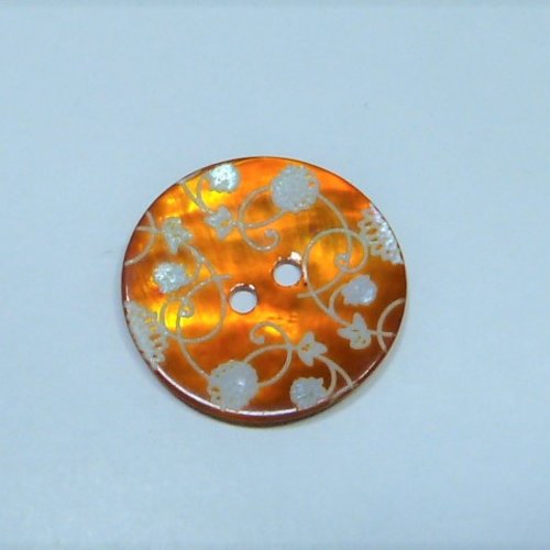 Bouton nacre orange motif fleuri 17 mm