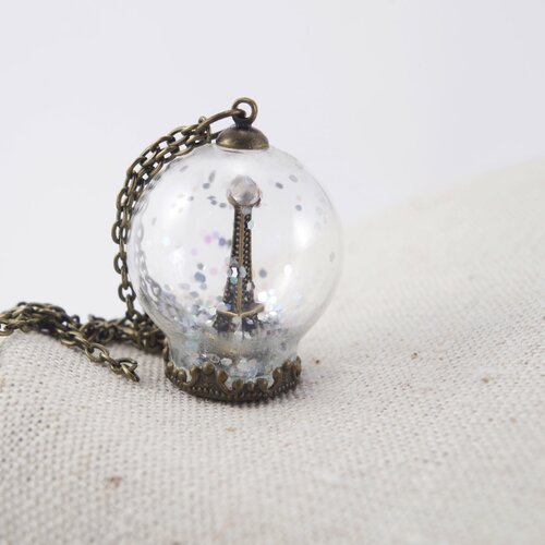 Collier boule neige collier avec la tour eiffel collier avec un globe de verre collier bronze collier paris collier avec de la neige
