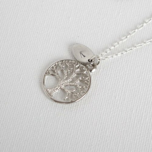 Arbre de famille argenté bijou personnalisé collier avec des initiales collier pour maman collier pour sa grand-mère arbre généalogique