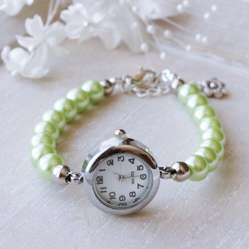 Montre bracelet montre élégante montre avec des perles perles vertes montre argentée montre pour femme 