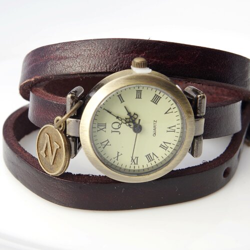 Montre personnalisée montre avec des initiales montre marron montre vintage montre pour femme montre à plusieurs tours