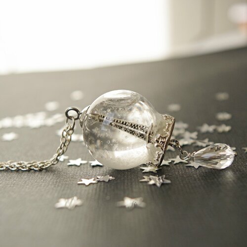 Collier boule à neige de noël hiver tour eiffel paris bijoux globe en verre bijoux terrarium cadeau pour elle