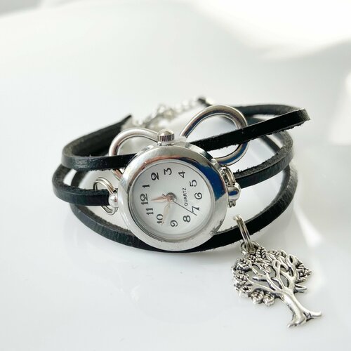 Montre bracelet  infinity bracelet karma l'arbre de vie ladies  cadeau pour ses femmes montre bracelet à la main