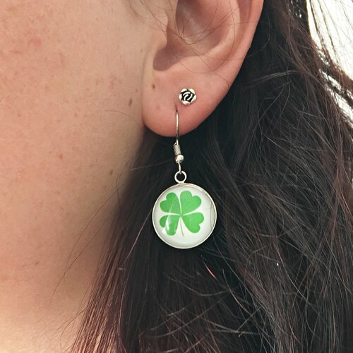 Boucles d'oreilles trèfle à quatre feuilles bijoux green shamrock cadeau de st patricks  boucles d'oreilles trèfle porte-bonheur