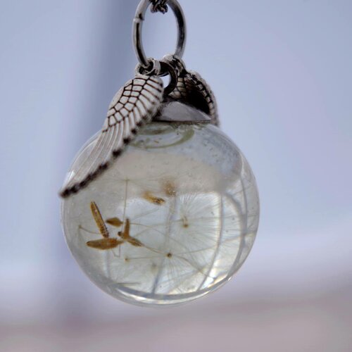 Collier avec un pissenlit ailes d'ange pendentif naturel collier avec des graines cadeau pour la fête des mères collier en résine