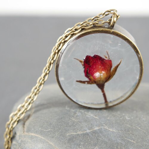 Collier bronze vraie rose rose séchée rose dans de la résine collier romantique collier pour elle 