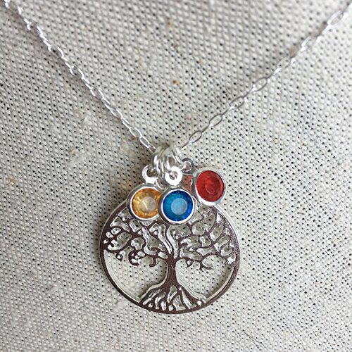 Arbre de famille personnalisé collier pour maman cadeau pour maman collier boho collier argenté collier avec des pierres de naissance