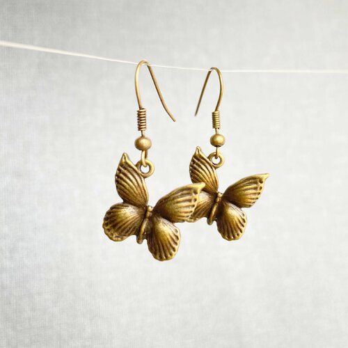 Boucles d'oreilles papillon en bronze  insectes bijoux charme papillon monarque pour les femmes cadeau pour son cadeau pour soeur maman